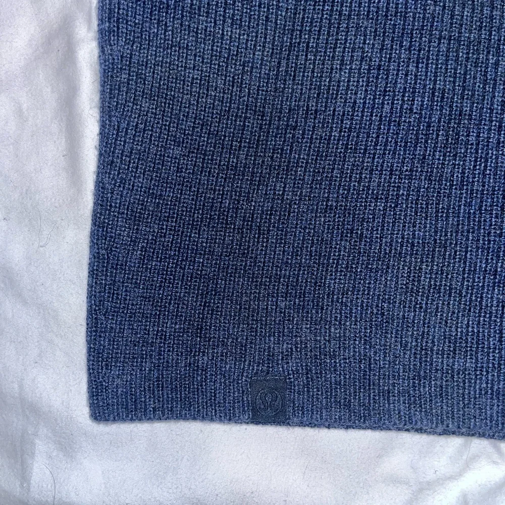 Lululemon Merino wool mock neck sweater, heathered navy, size 4 fits 4/6 - Picture 4 of 6